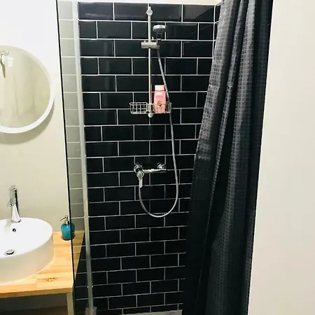 Downtown Twelve 3*