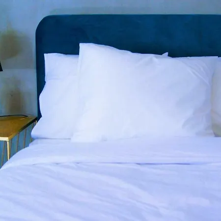 Hotel Downtown Twelve 3*