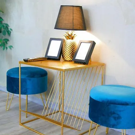 Downtown Twelve Hotel 3*