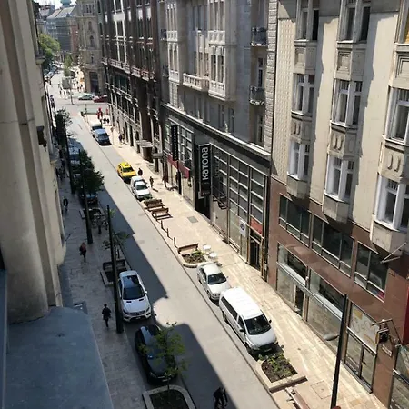 Downtown Twelve Budapest